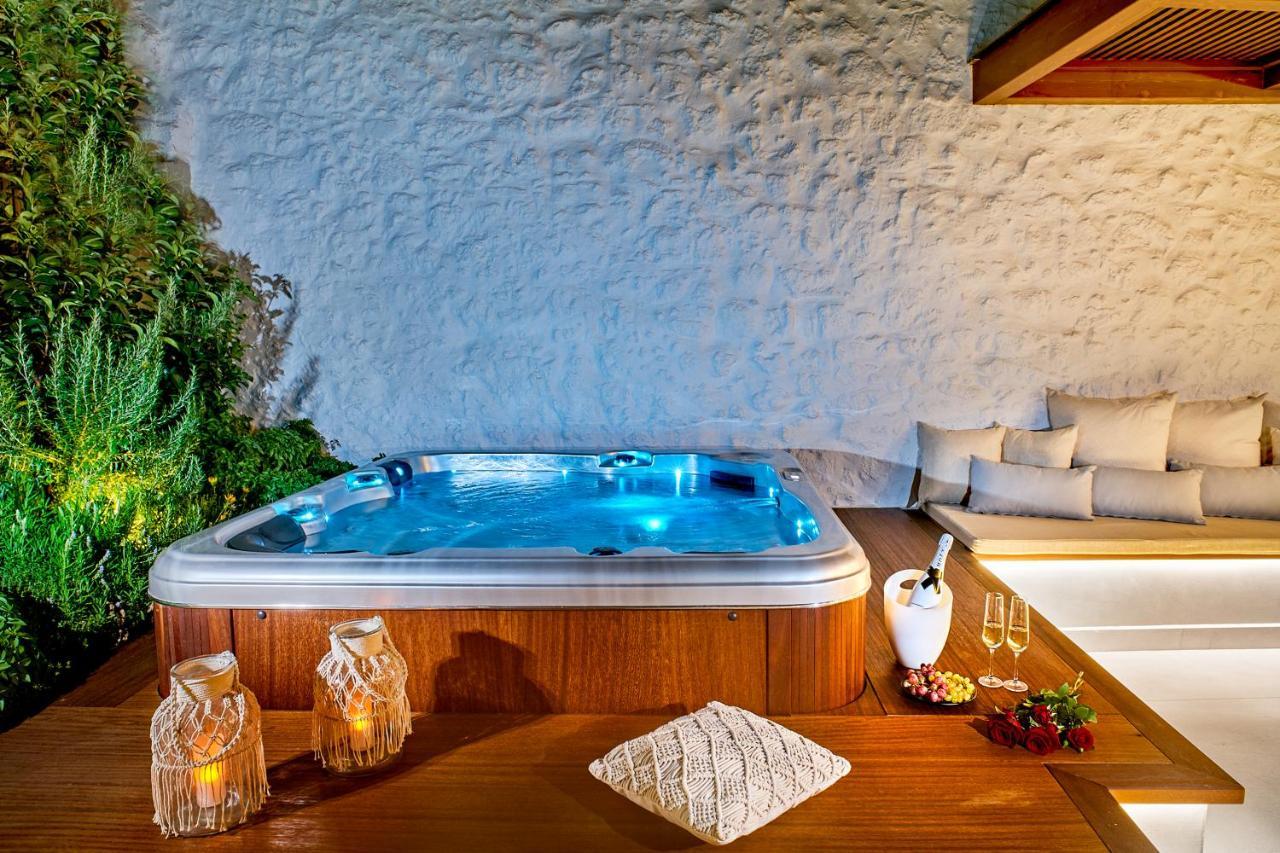 Vista Del Porto Luxury Suites Rethymno  ภายนอก รูปภาพ