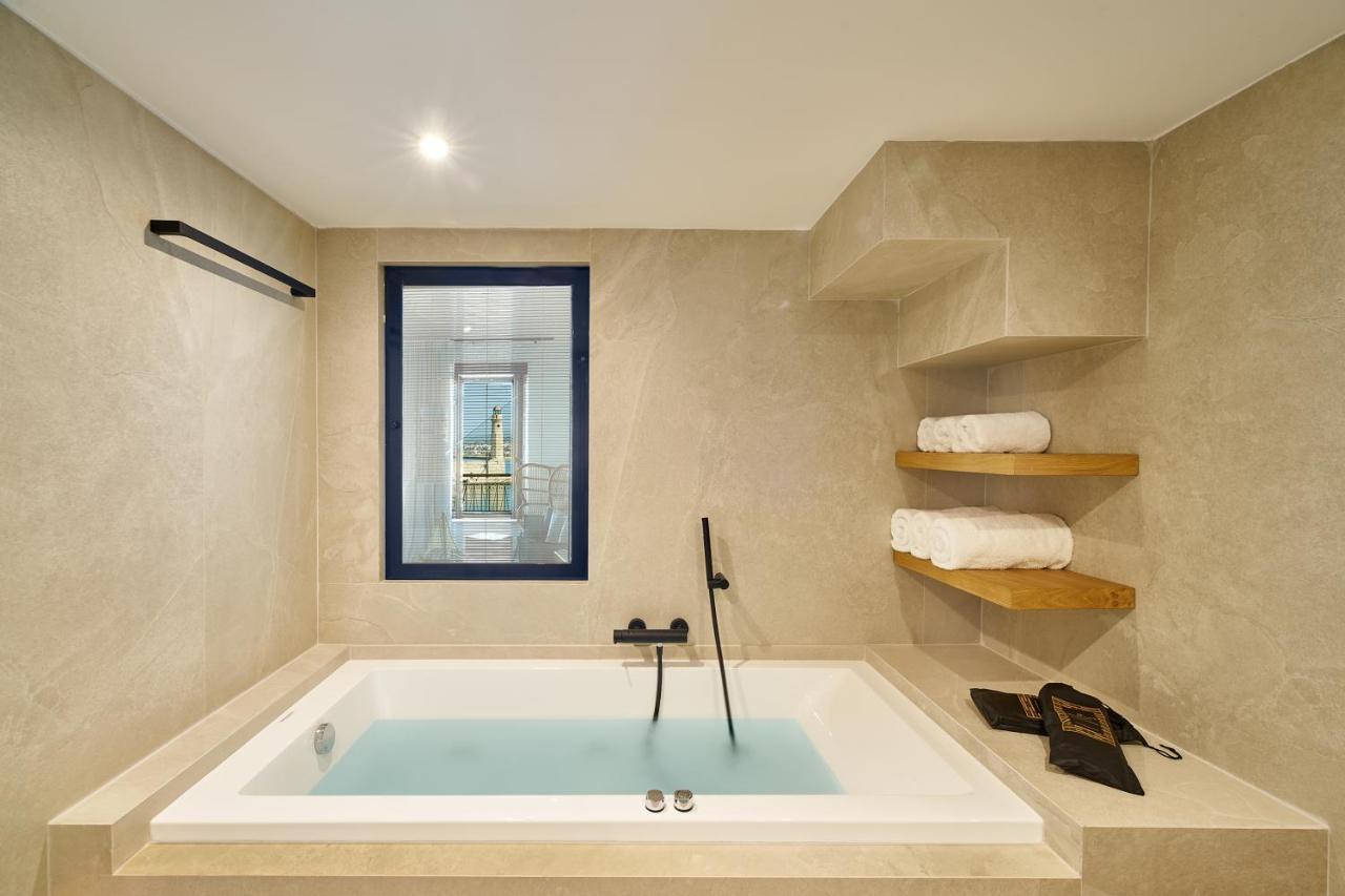 Vista Del Porto Luxury Suites Rethymno  ภายนอก รูปภาพ