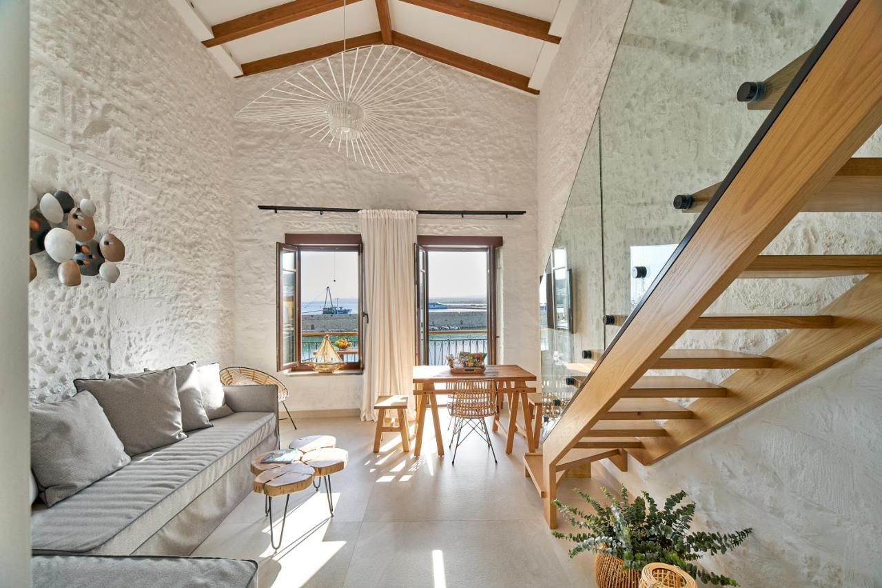 Vista Del Porto Luxury Suites Rethymno  ภายนอก รูปภาพ
